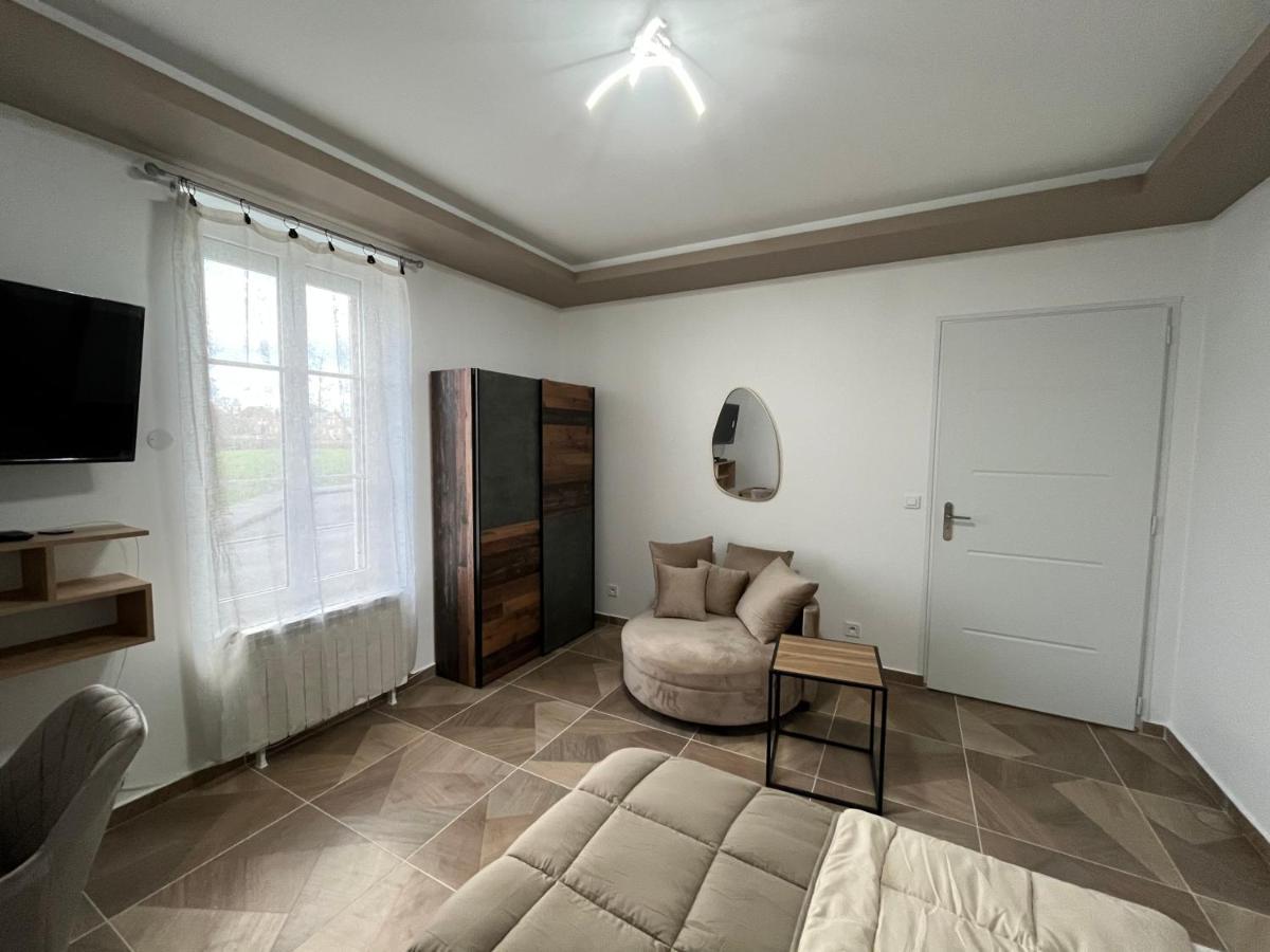 Studio 54 Compiegne Luaran gambar
